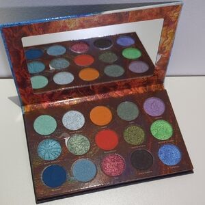 Nomad Cosmetics Iceland Eyeshadow Palette